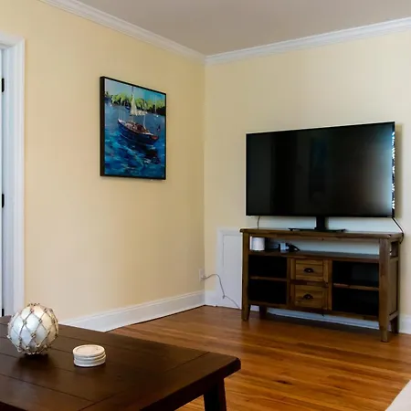 Walk To The Beach! Two Bedroom Unit In The Heart Of Jax Beach Jacksonville Beach Exterior photo