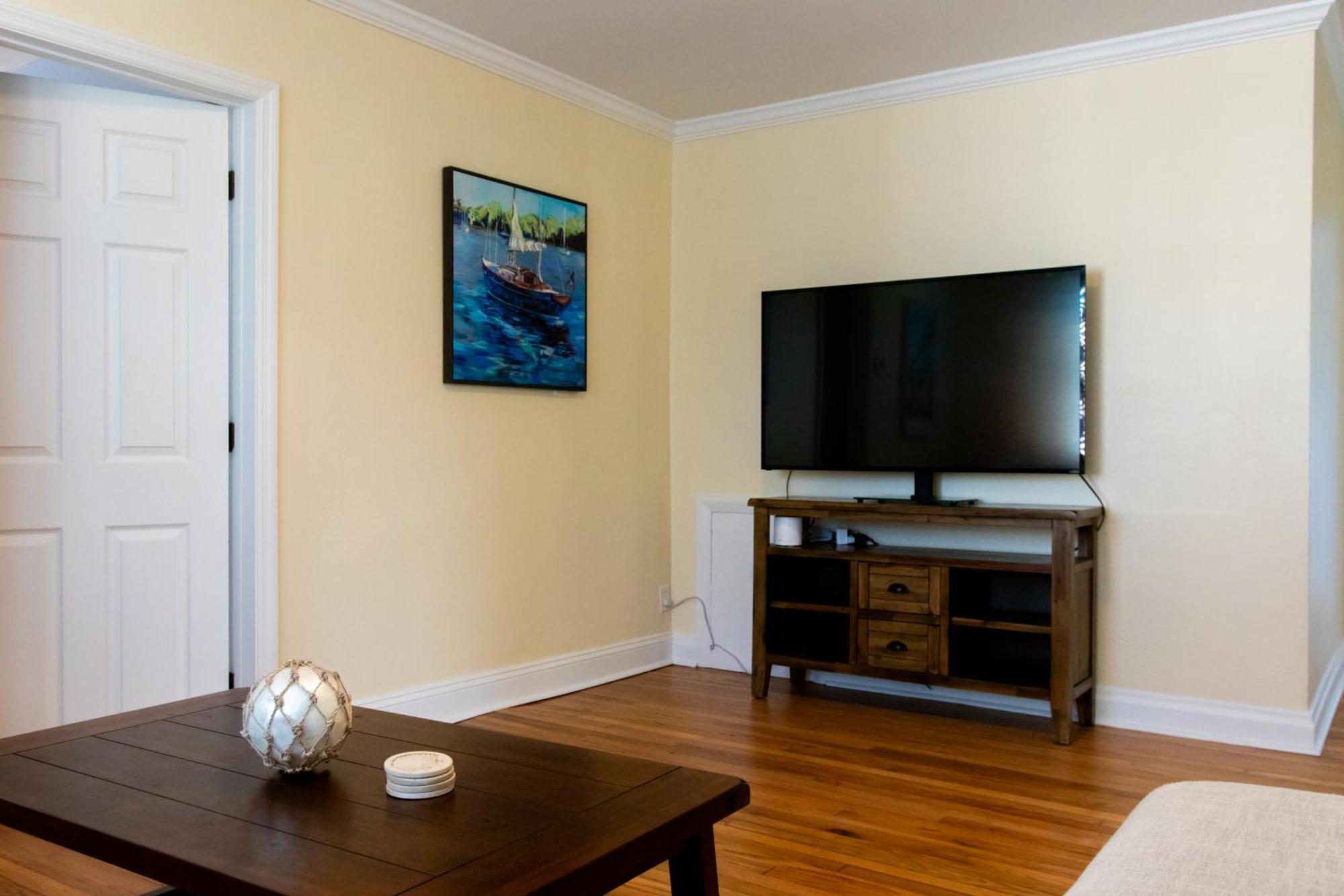 Walk To The Beach! Two Bedroom Unit In The Heart Of Jax Apartamento Jacksonville Beach